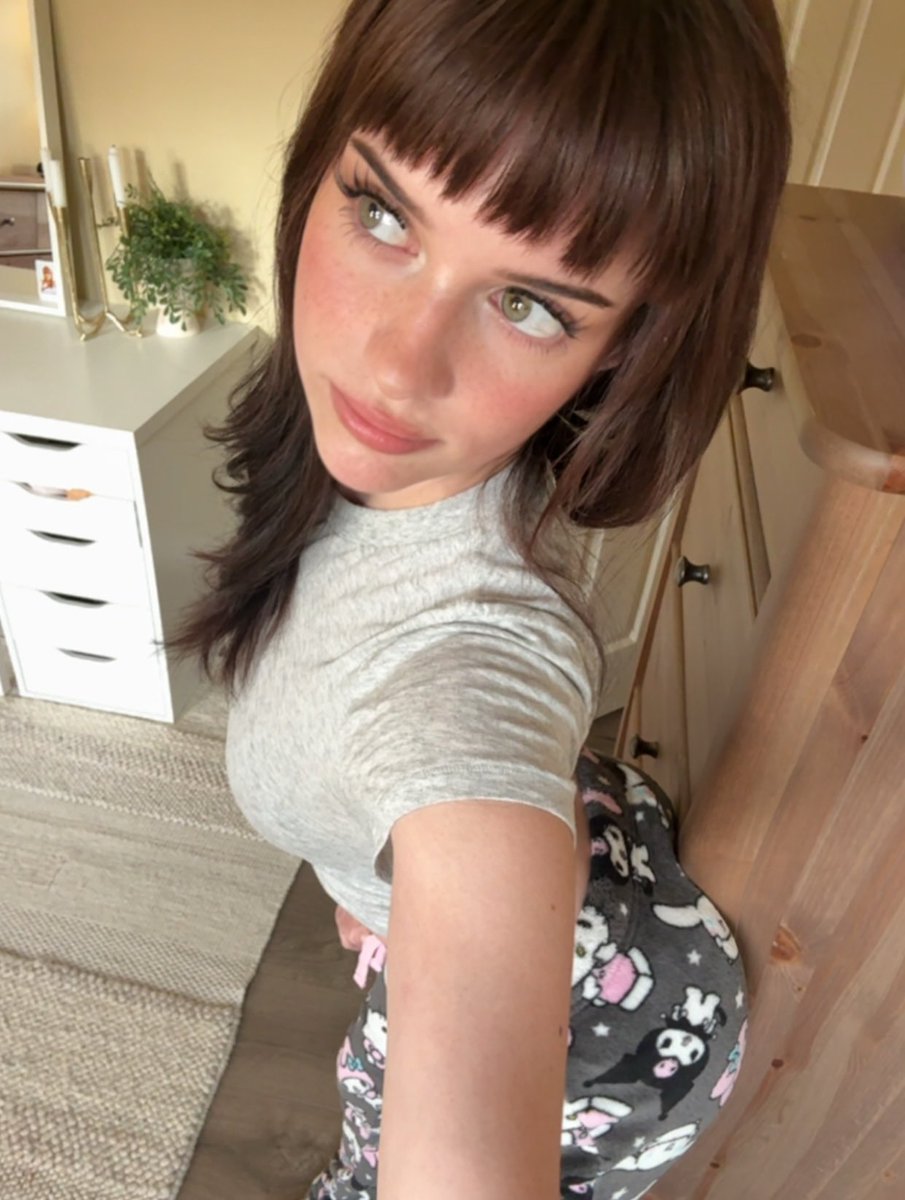 SoogxBailey's tweet photo. Hey everyone 👿 https://t.co/ENzffWMwQX