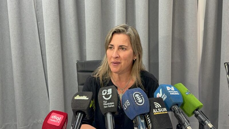 DiarioMzaSur's tweet photo. #Regionales #basura “Es indignante ver a personas tirar basura en la vía pública” https://t.co/kgXjsqEIBW ◾  Más info ⤵ https://t.co/SHRhBj87Df