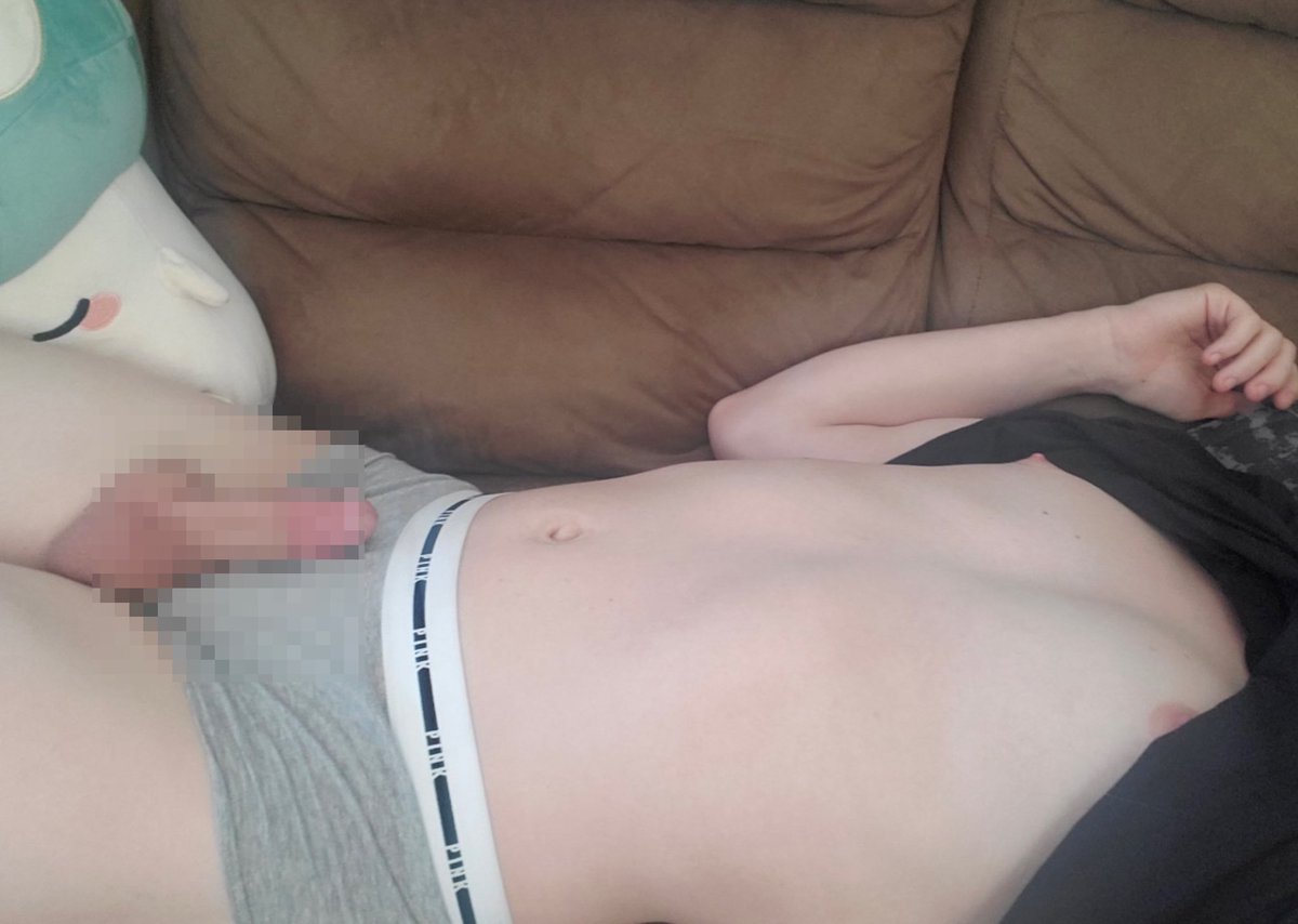 afeminadocuri's tweet photo. Quero um macho de verdade para comer meu cuzinho. Manda mensagem
 #BUNDASAWARDS #BUNDAAWARDS #PINTOSAWARDS #PINTOSAWARDS #TRANS #FEMBOY #CDZINHA #TROCONUDS #TROCONUDES https://t.co/V5QqZTagvv