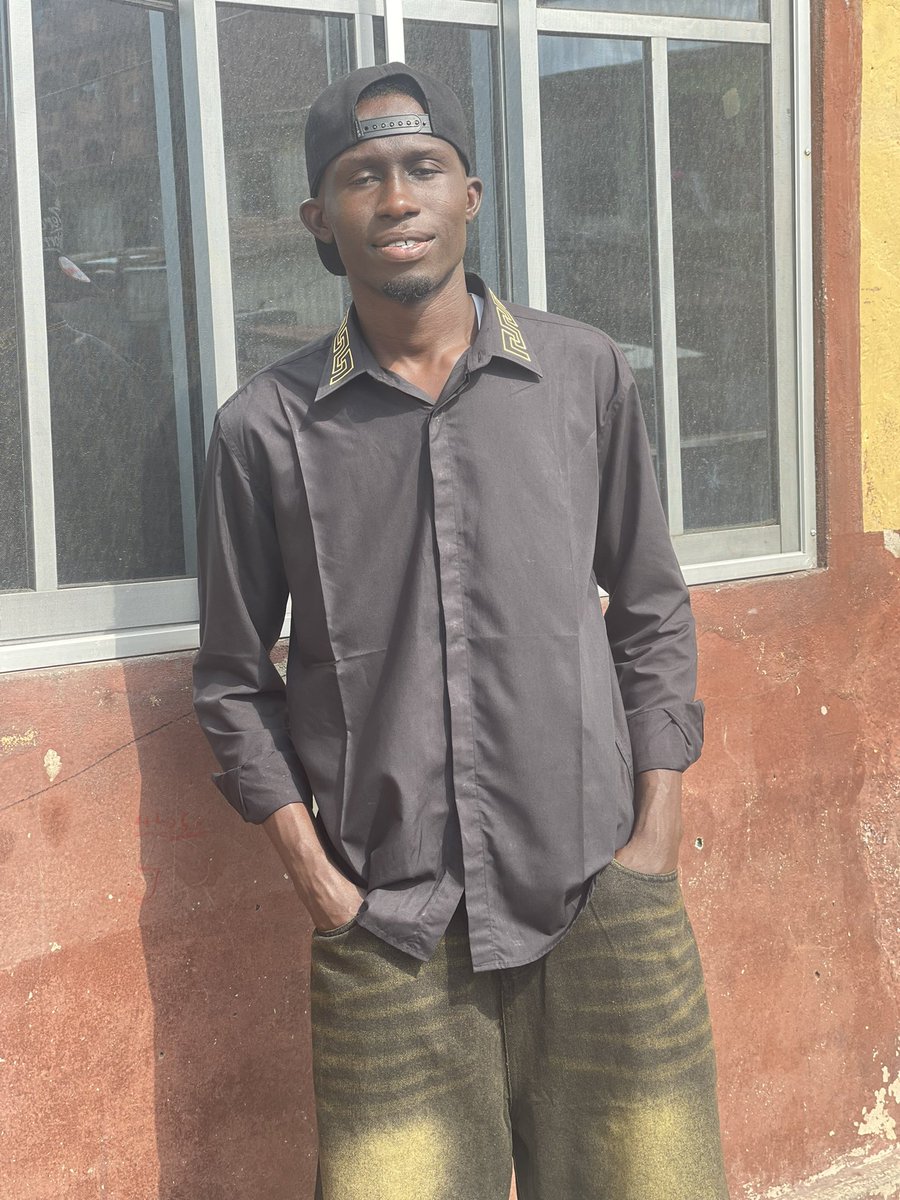 UKWAVICTOR1's tweet photo. A praying and moving man will meet his luck,
If you are moving just make sure you are moving with God ✌🏻

Na only God fit run am https://t.co/j6EdxM1GF1