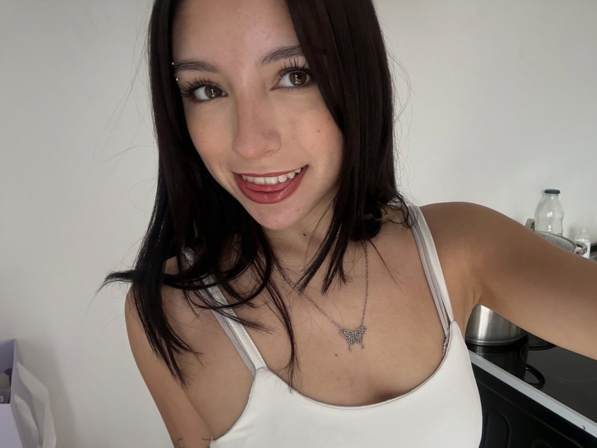 doveprincess42's tweet photo. everything feels a little softer lately ✨ https://t.co/zEBwHGCuCo