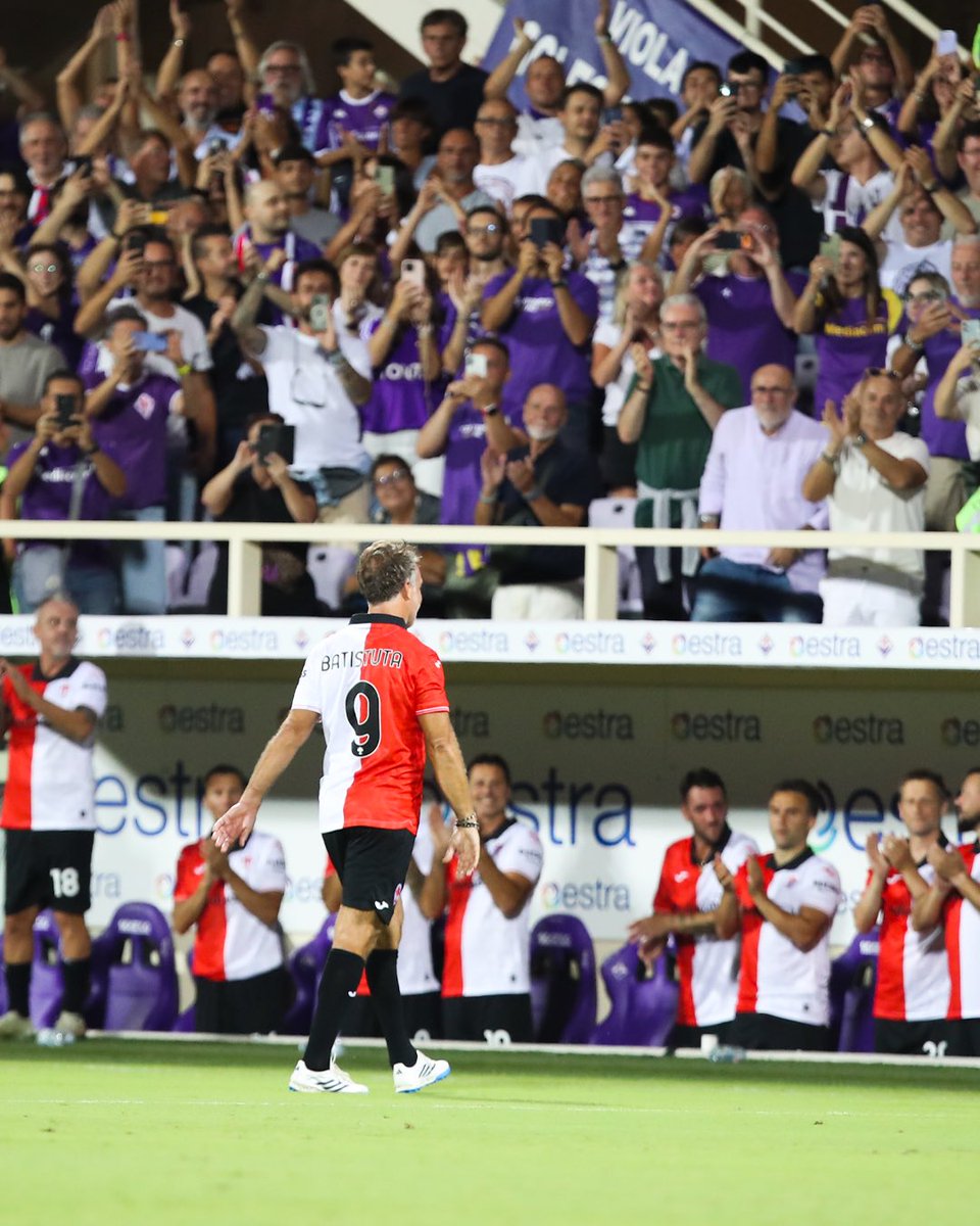 acffiorentina's tweet photo. 🥺 https://t.co/P2003bEpve