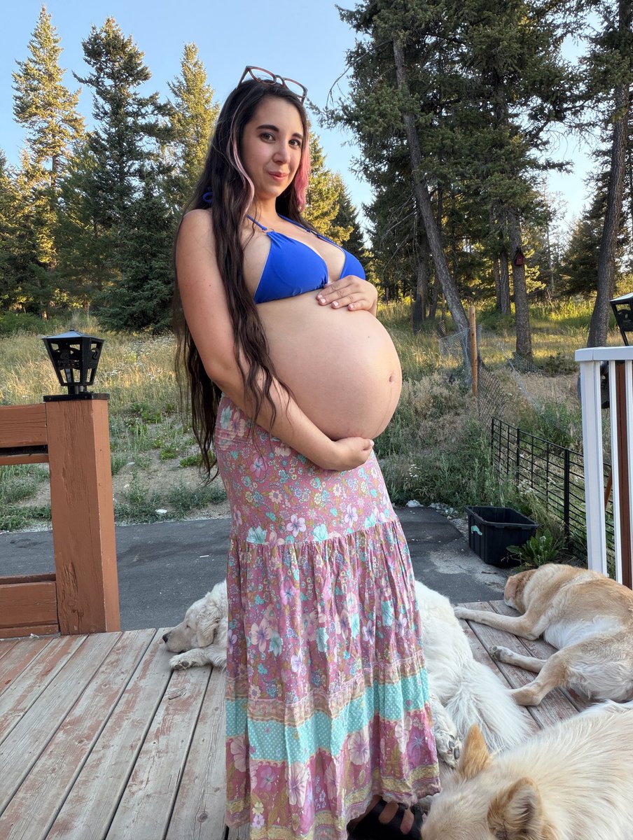 angelmistyray's tweet photo. 47 weeks pregnant and still making movies https://t.co/kHvXVattek
