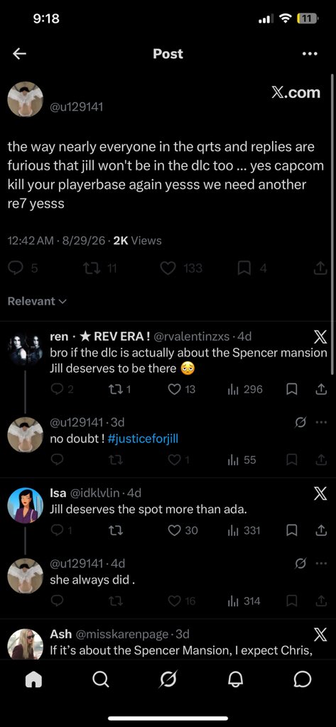 Barcaadaa's tweet photo. This were them 4 day ago saying that re7 killed the game playerbase 4 days later it’s re6 that almost killed the franchise 
Switching the narrative on whatever helps their agenda 

These ppl is truly the laughing stock of this fandom you gotta point out and laugh https://t.co/res13ykWOO
