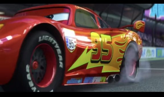 yuneim210's tweet photo. I was today years old when I noticed that in Cars 2 theres an animation error where McQueen has his fancy tires at the start of the Japan race and then switched to the sports ones in seconds😭 https://t.co/xq1OP43UBh
