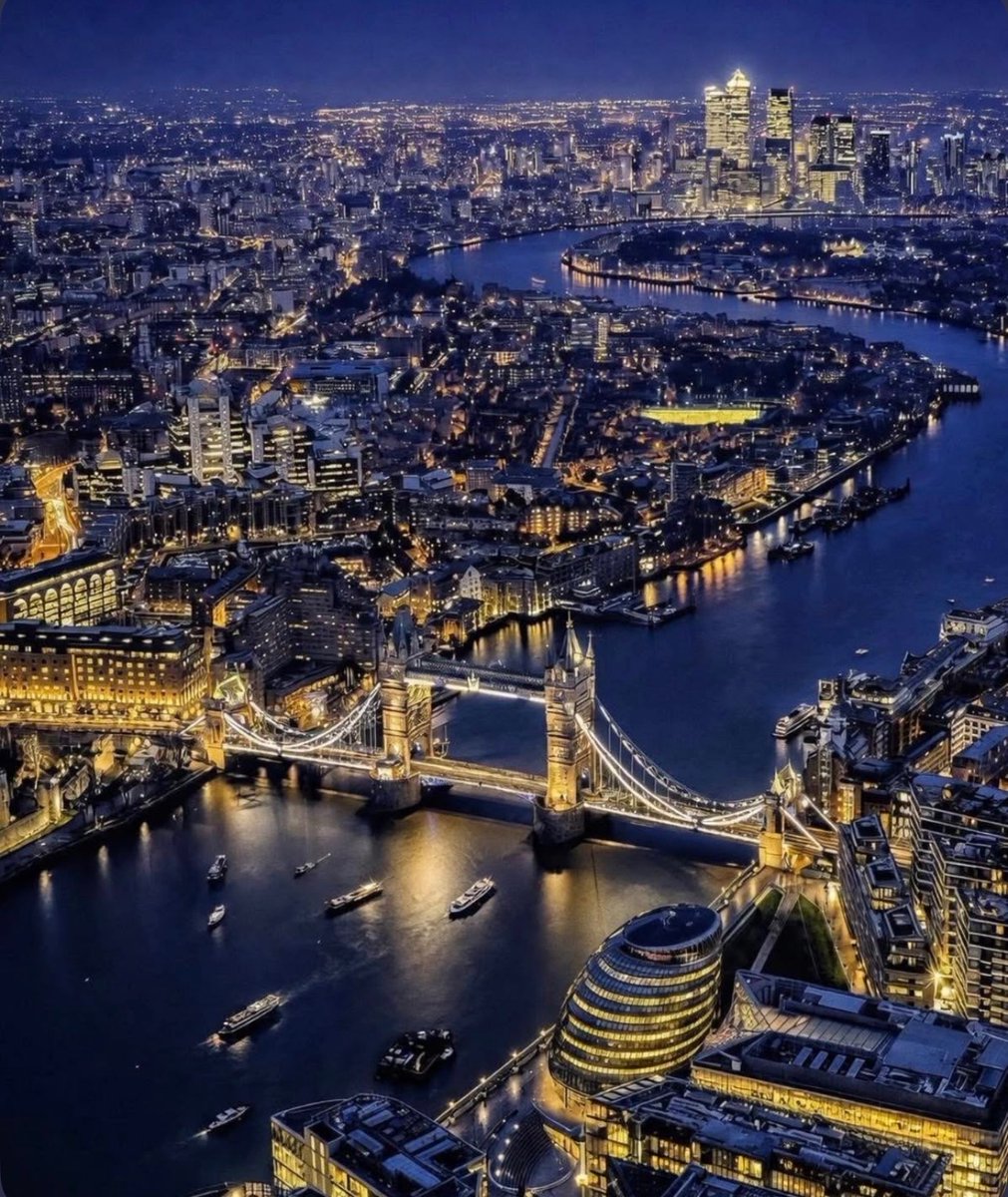 W0rld2026's tweet photo. London, UK 🇬🇧 https://t.co/WKWae5Jiop