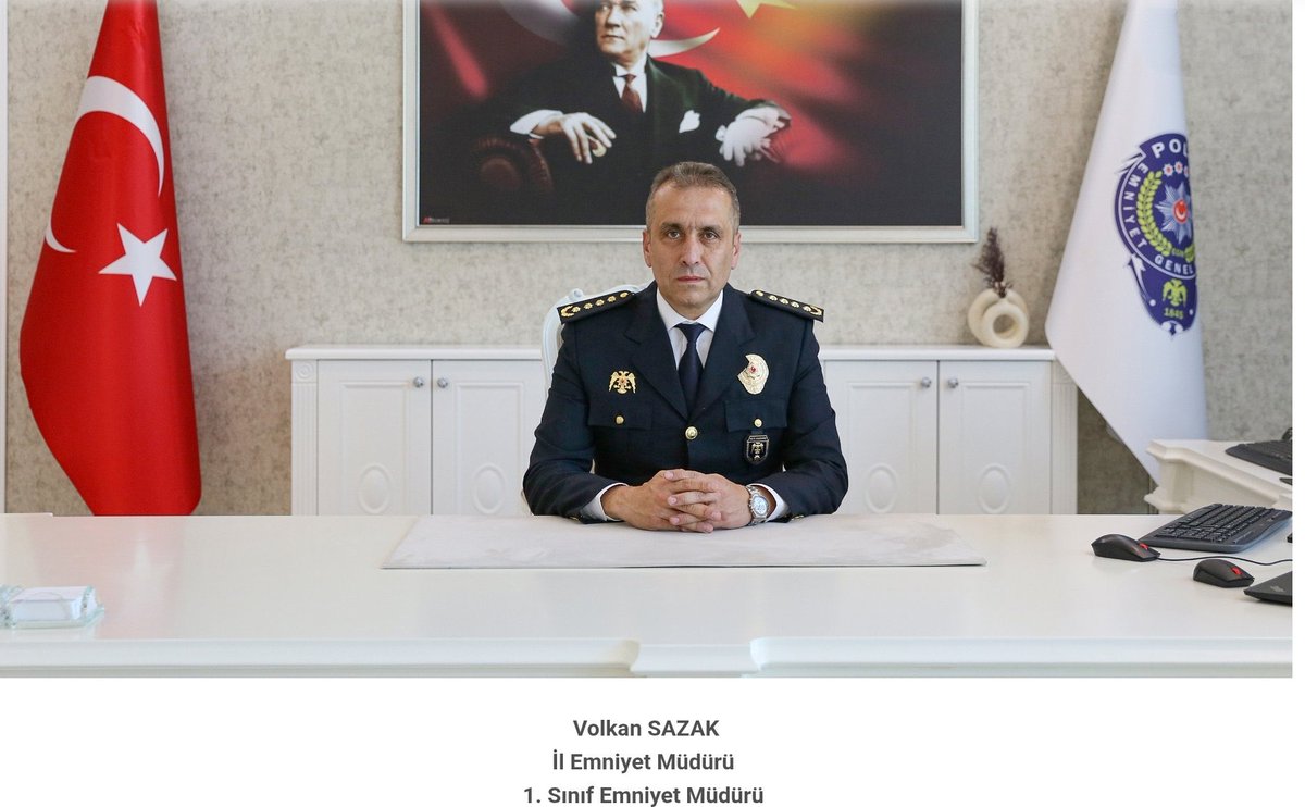 SancaktarSamet's tweet photo. Adam gibi adam mı görmek istiyormusunuz?

Şırnak il merkezi ve ilçelerindeki tüm vardiyalı birimleri 4lü grup 12/36 sistemine geçiren İl Emniyet Müdürümüz Sayın Volkan SAZAK Müdürümüze teşekkür ederiz  Allah muavfak etsin ...

@sirnakemniyet @volkansazak73 https://t.co/c5h3WjRlrx