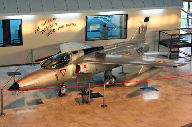 Pakistan Air Force Achieves Historic Milestone with Intact Enemy Fighter Aircraft Capture