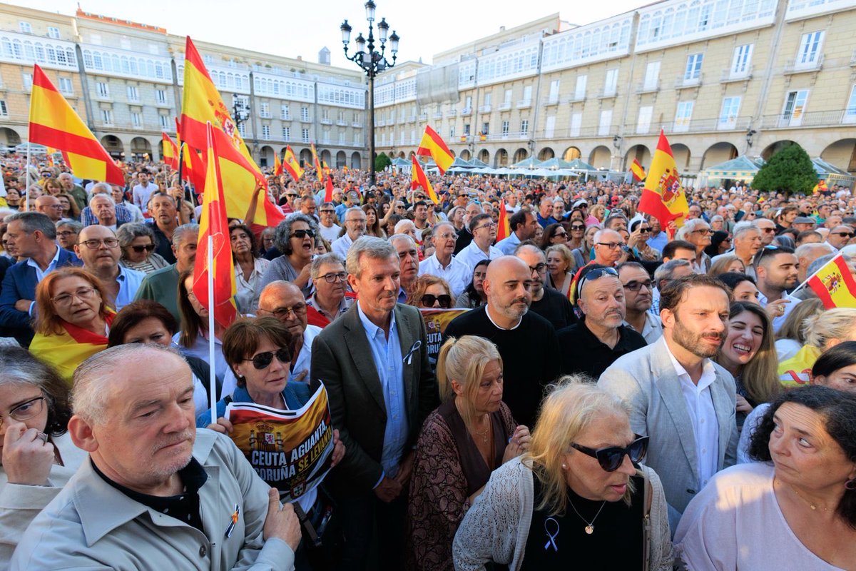 AlfonsoRuedaGal's tweet photo. Galicia está con Ceuta https://t.co/oTCw5QqhrO