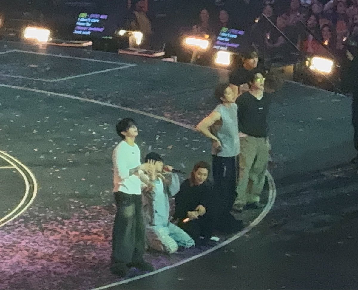 tinyyoonmins's tweet photo. LAST NIGHT WAS DEFINITELY A FEVER DREAM? It was so incredible, the vibes immaculate, the boys GOD LIKE. Also seeing things HD from the live stream and knowing I WAS THERE? omg. I love it. I love them. Am I in the 500’s on Sunday? Yes but I don’t care. Enjoy my mediocre photo 🥰 https://t.co/0N3bCmL8tp