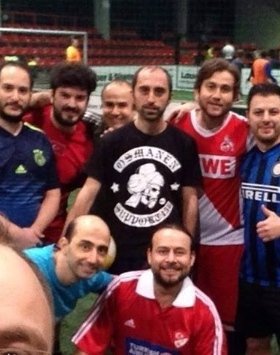 7kBot's tweet photo. @TobiasHuch @AuswaertigesAmt @polizeiberlin Dieser Eren Güvercin? https://t.co/npLpTOgs8x