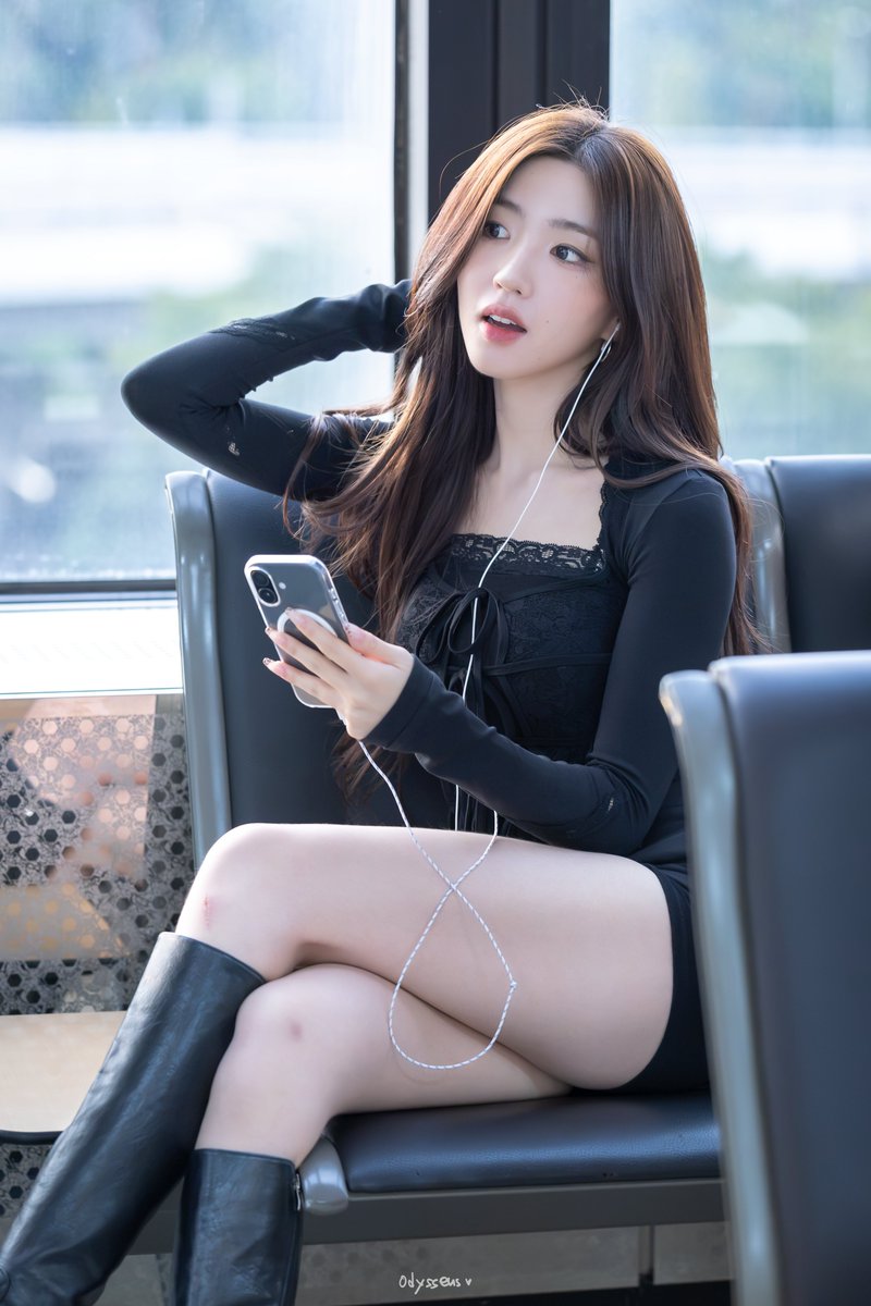 Sohyunized's tweet photo. Sohyunight https://t.co/uKF5Q1OZvR