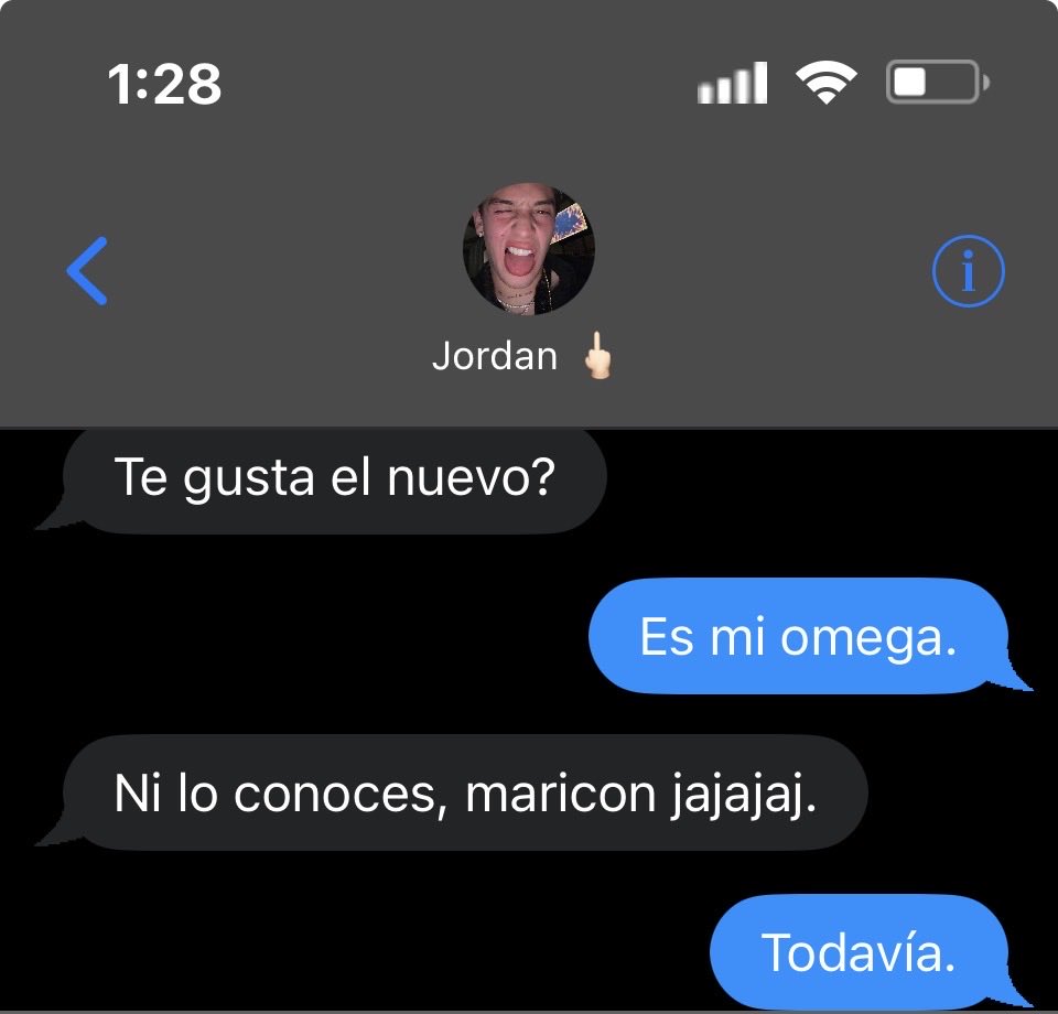 nosoywang's tweet photo. Au #brimiga 🐺

🐜 es un alfa problemático con fama de meterse en peleas.

🍓 es un omega delicado que llega de intercambio desde Chicago.

Para 🍓, 🐜 es un desconocido.

Para 🐜… 🍓 es su omega. https://t.co/qDkFqsrrTo