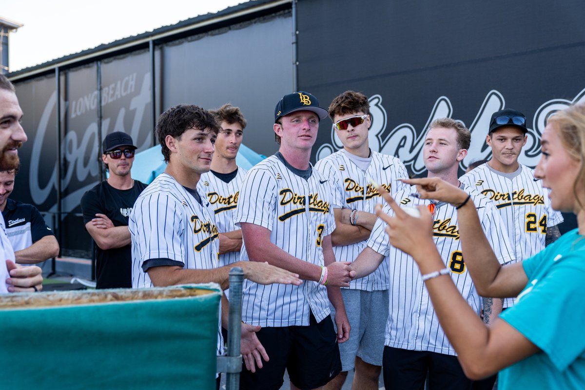 LBDirtbags's tweet photo. 𝐅𝐞𝐥𝐭 𝐠𝐨𝐨𝐝 𝐭𝐨 𝐛𝐞 𝐛𝐚𝐜𝐤 𝐚𝐭 𝐁𝐥𝐚𝐢𝐫 𝐥𝐚𝐬𝐭 𝐧𝐢𝐠𝐡𝐭!

Thank you Long Beach Coast for having us out 🙌

 #GoDirtbags | #LongBeachBuilt https://t.co/IdLCBXymPM