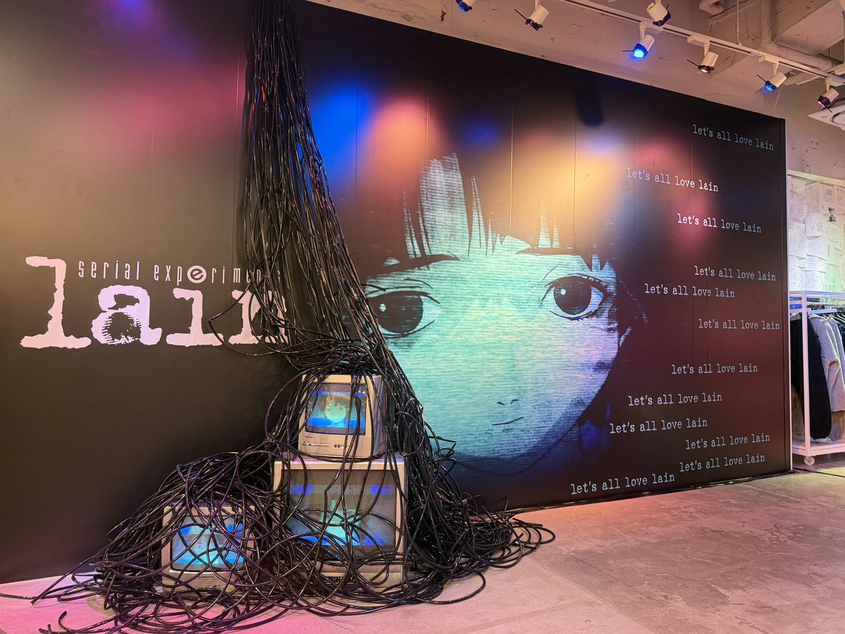 finalformlab's tweet photo. "let's all love lain" pop-up exhibition by SEVESKIG celebrating Serial Experiments Lain https://t.co/2WHvG4Dllc