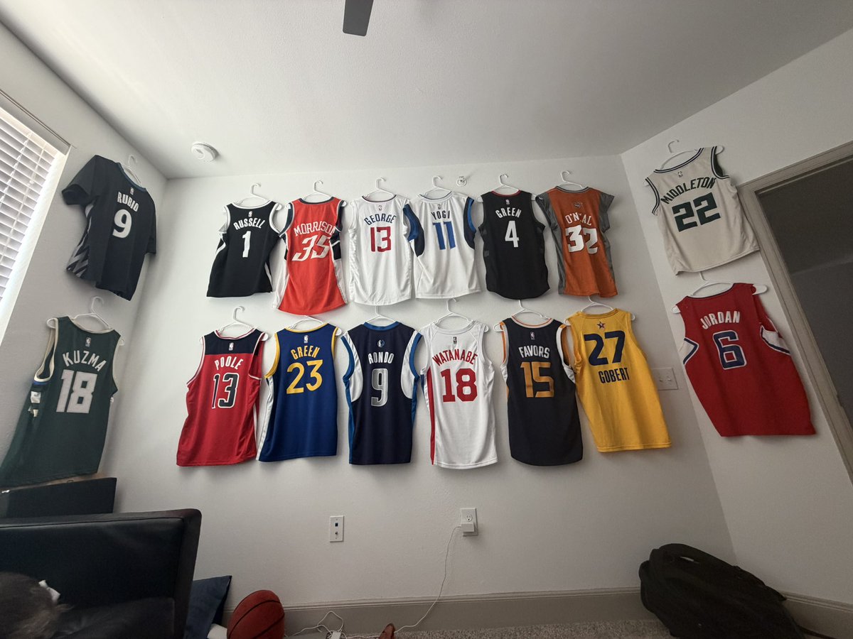 whristan1's tweet photo. Updated the wall 🔥🏀 https://t.co/0zmgXnczHZ