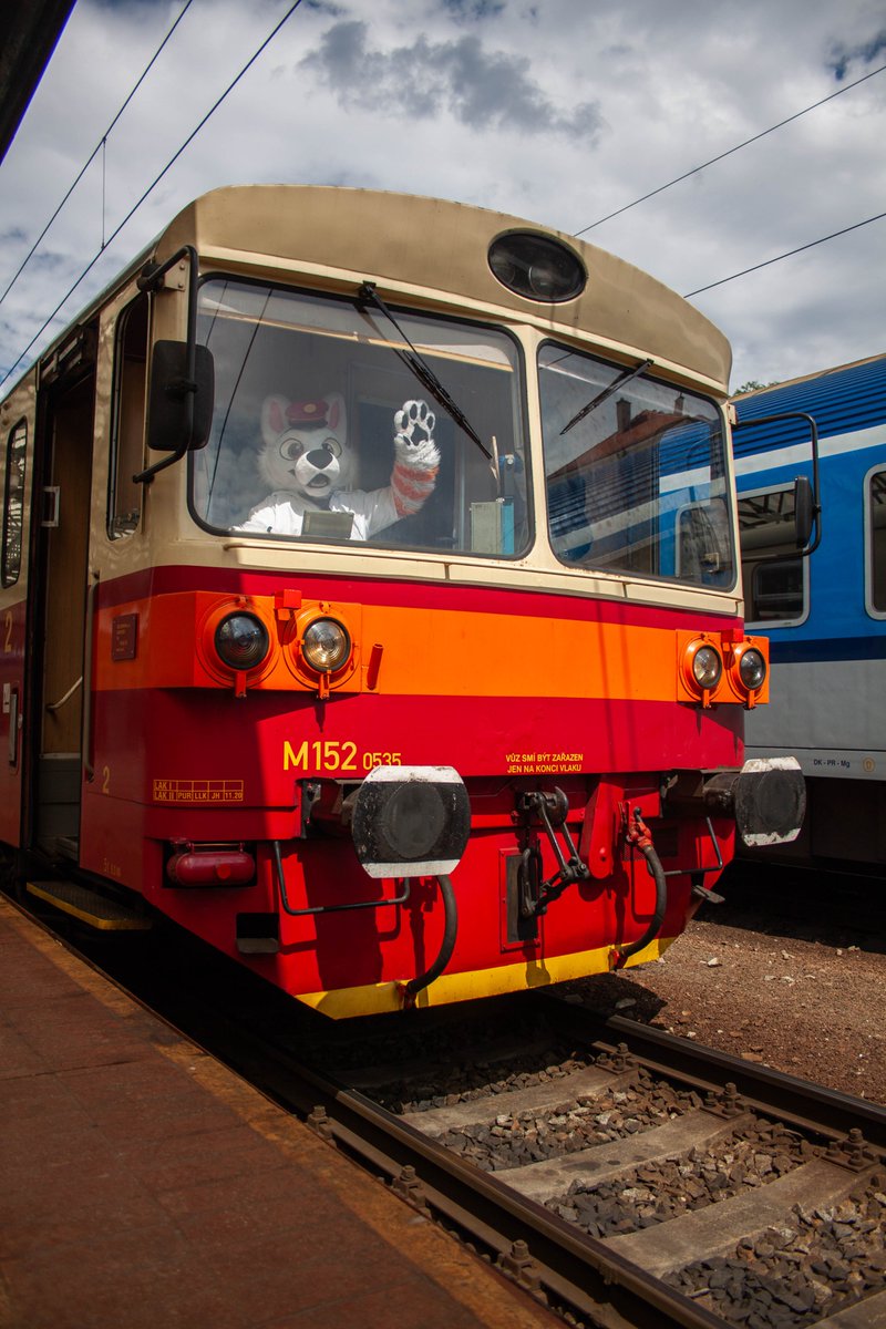 B_railway_dog's tweet photo. If you look closely into the train windows, you will see a cute train driver. 😊

📸 @LickTheProto https://t.co/D51J1M3eFp