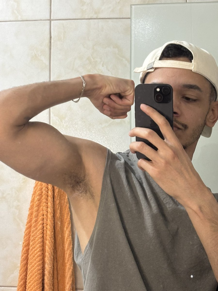HecGyn's tweet photo. 💪🏽 https://t.co/WwezRRESQN