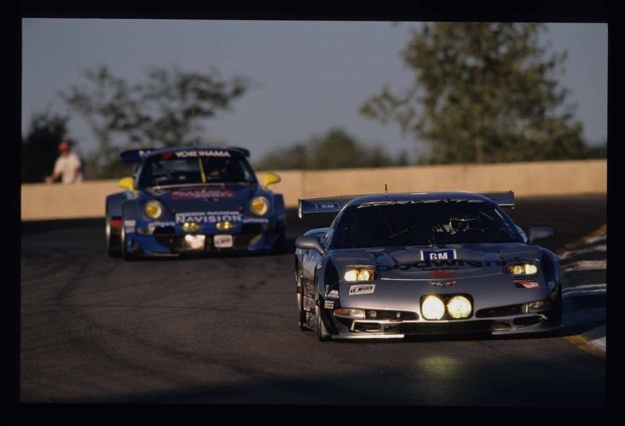 CarSighting's tweet photo. I like the way they integrate the headlights directly into the bumper, this might be my favorite race spec https://t.co/VbQ1j5XolH