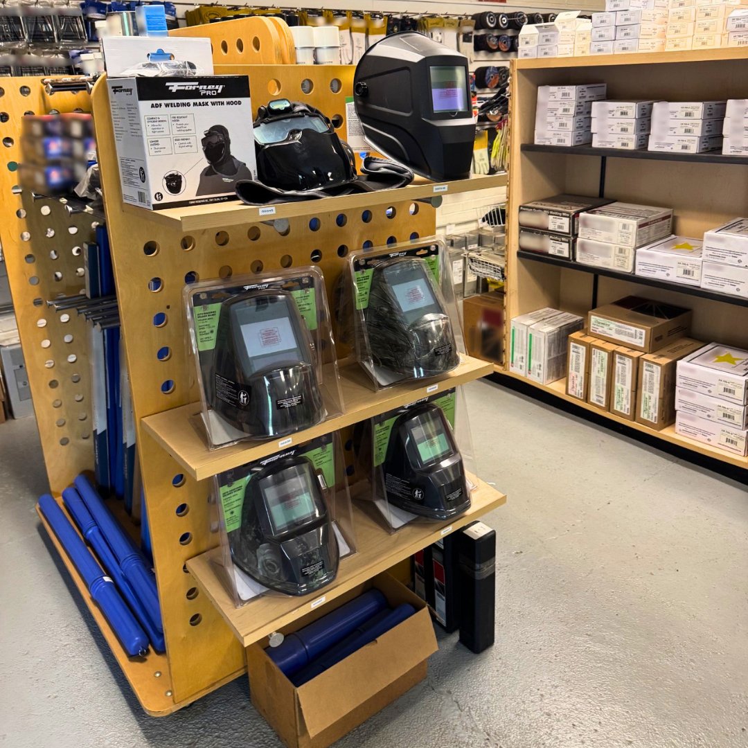 forneyind's tweet photo. Oh how we love to see Forney green shining bright in showrooms across the country! ๐
TJ Nowak Supply in Indiana and Sherman's Welding Supply in Ohio are stacked with Forney goods!! Be sure to stop by and tell 'em we sent you! ๐ฅ
#ForneyInd #WeldingEquipment #IndustrialPro https://t.co/XTYa6QUtSR