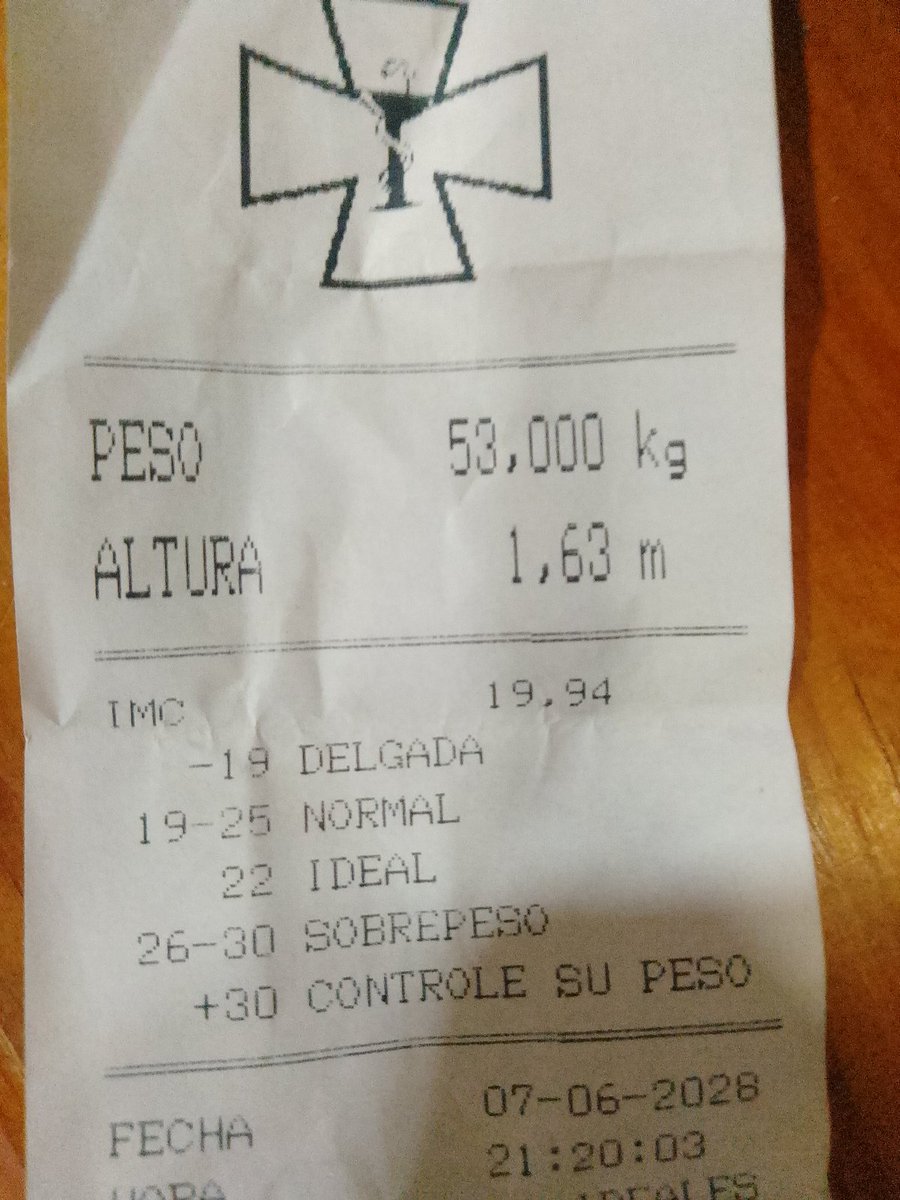 angeljtoo's tweet photo. mueranse malditas perras volvió la martina skinny https://t.co/vbuWvBLM1D