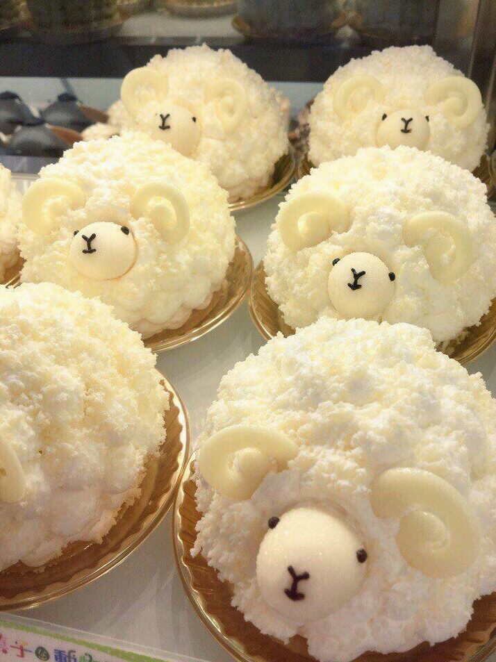 fradlem's tweet photo. 最近、日が短くなってきて、なんだか寂しい気分になっちゃうよね☁️でも、おうちで過ごす時間が増えたからこそ、おいしいご飯やお気に入りの映画を楽しめるチャンス✨冬も素敵なこといっぱい！ #一人暮らし #冬の楽しみ https://t.co/XxIVact0Tv
