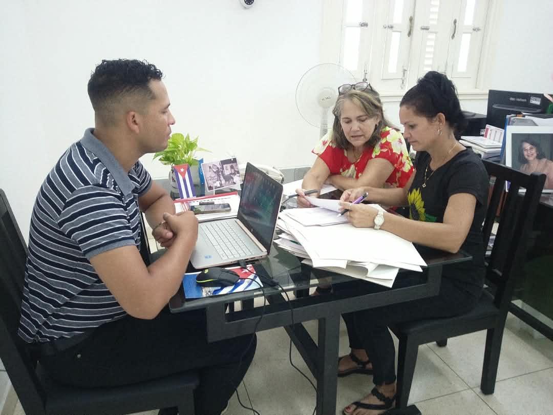 ABausat2026's tweet photo. Inicio la primera jornada de visita a los responsables de archivo de gestión del Consejo Electoral Nacional momento propicio para el intercambio en materia del cuidado y conservación del acervo documental. https://t.co/eXgXCq9HKH