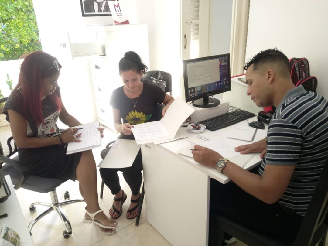 ABausat2026's tweet photo. Inicio la primera jornada de visita a los responsables de archivo de gestión del Consejo Electoral Nacional momento propicio para el intercambio en materia del cuidado y conservación del acervo documental. https://t.co/eXgXCq9HKH