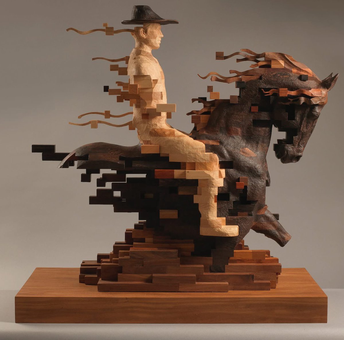 solisolsoli's tweet photo. Pixelated wood sculptures — Hsu Tung Han https://t.co/dbBuB6IRpC