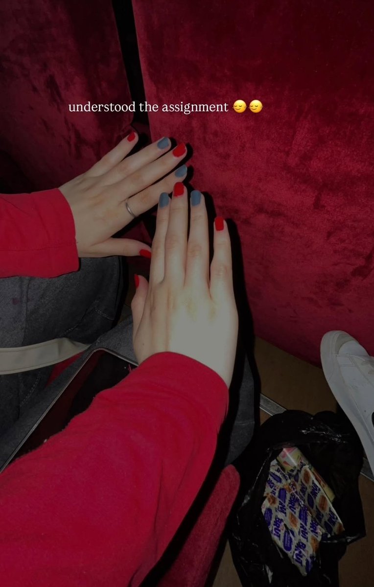 muunkaa's tweet photo. J'ai accordé ma manucure à Spideyyyy aujourd'hui 😋💗 https://t.co/HId68nkxjA