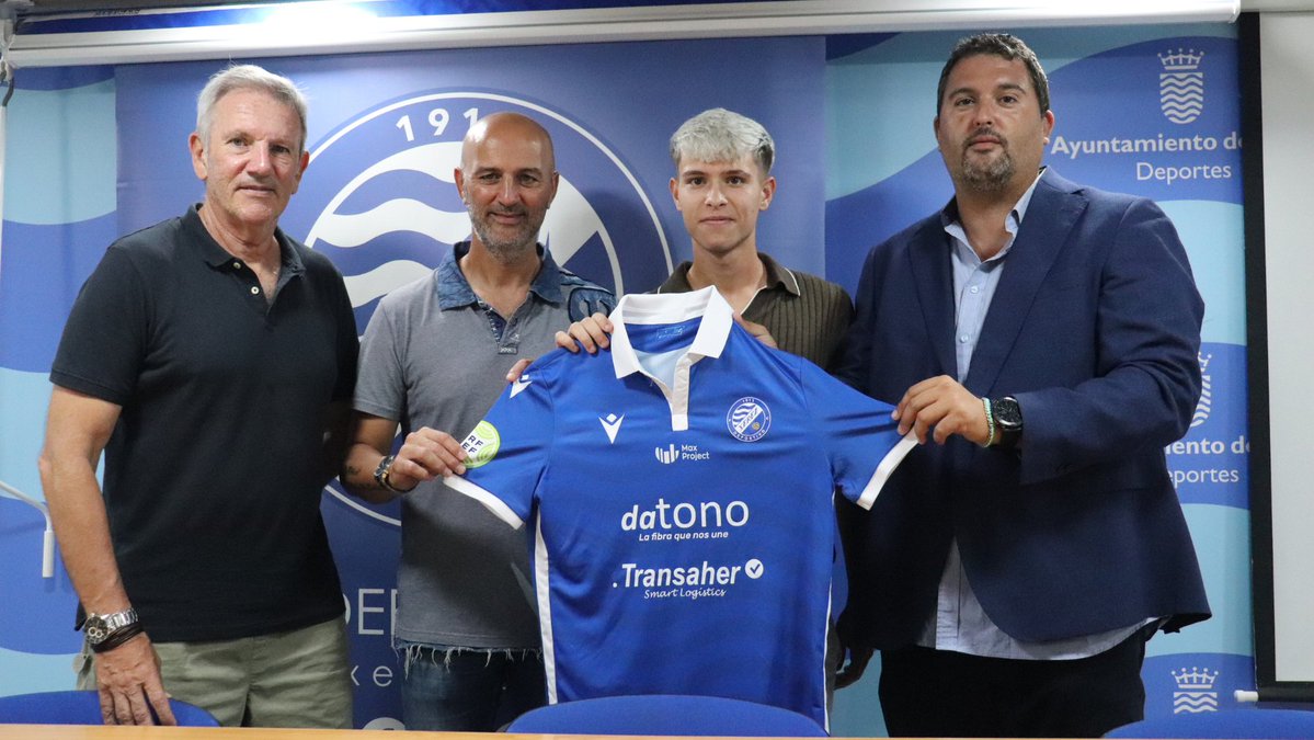 XerezDFC's tweet photo. Domi ➕💙 Xerez

Construyendo nuestro futuro. 

#Domi2029 https://t.co/O2LhAHlAfv