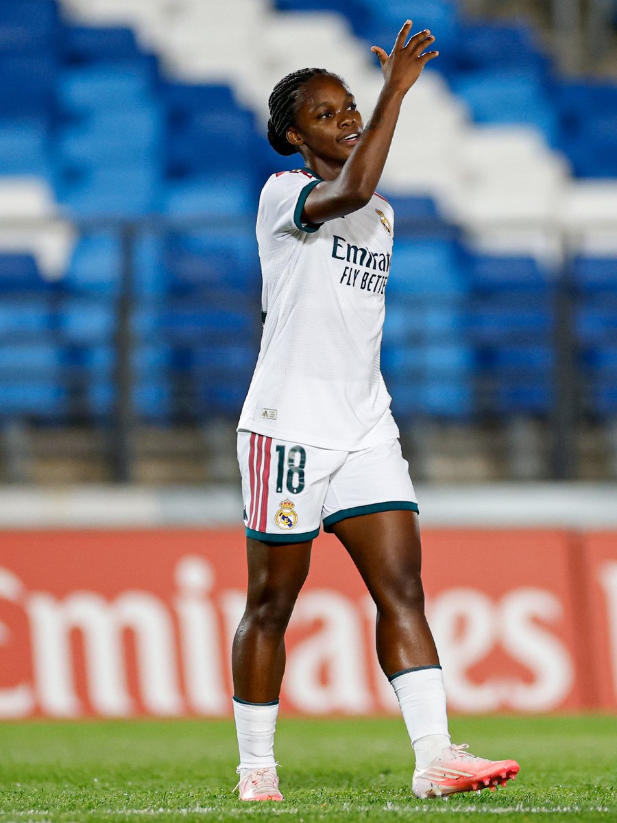 realmadridfem's tweet photo. 😉 ¡Este golazo va por vosotros, Madridistas!
🚀 @linda__caicedo https://t.co/kodHqqONy9