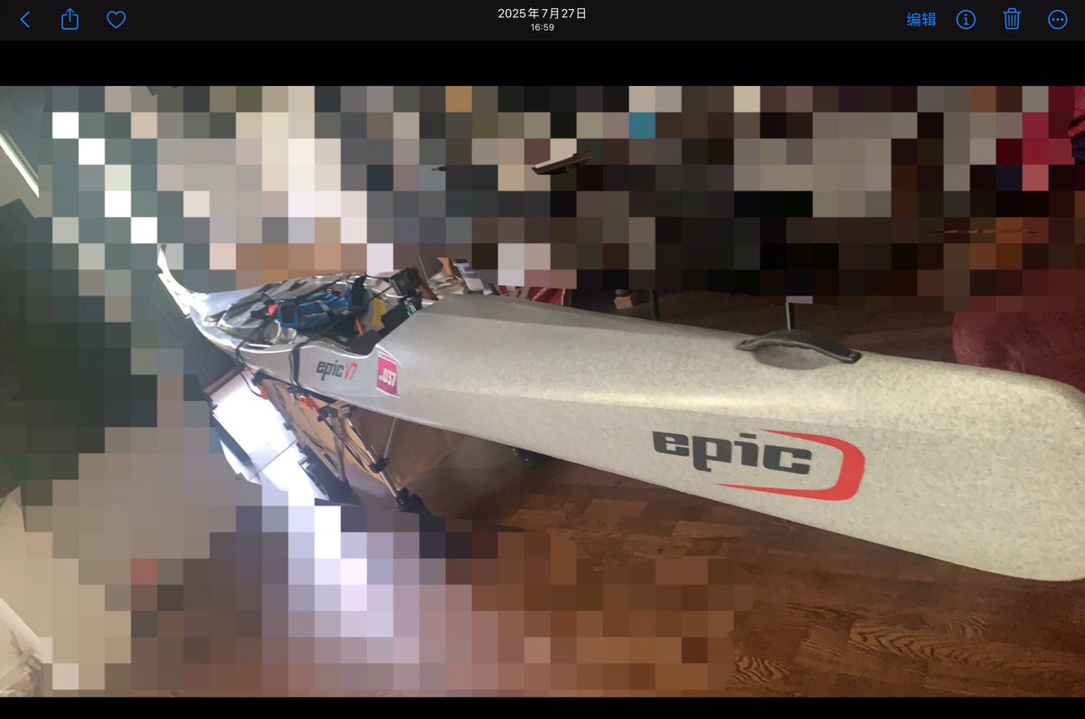 GLANT796970's tweet photo. 2025年7月27日、私は山東から初のEpic V7船を所有しました。その後、第二隻の船EpicV5を所有し、積積下水漕ぎ回数は70回です。今朝、再びそれを漕いで生活を体験し、そして本日は高校1年生の入学日です。3年間の高校生活が私の人生に寄り添うでしょう😘 https://t.co/vLycydIWzN