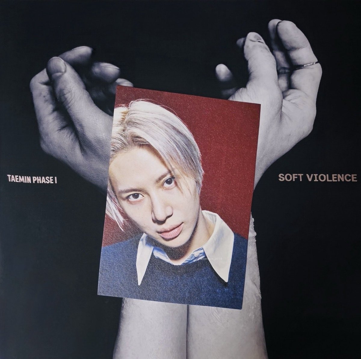 xoniniox_0718's tweet photo. 💿TAEMIN PHASE 1 : Soft Violence 
⤷ Photo Book - SWEET / BITTER Ver. 

▶️ 3일차 앨깡 Post Card

#PHASE1_SoftViolence
#태민 #TAEMIN #テミン #泰民 https://t.co/LWU0xaMVkw