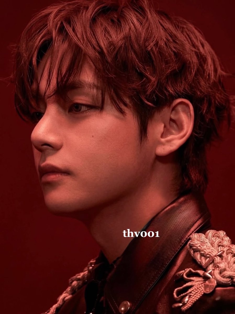 thv001's tweet photo. Taehyung side profile 🔥📸 https://t.co/3DvXqY6dtt