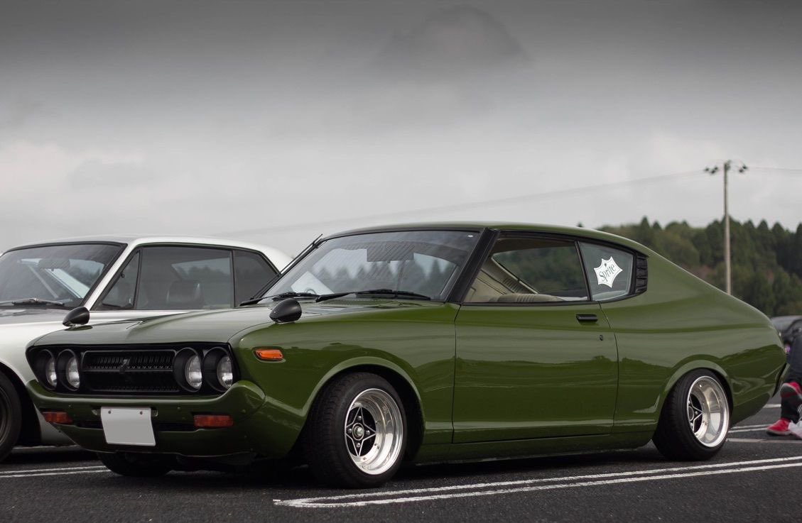 uchuta_m's tweet photo. おはようございます(^○^)
本日もヨロシクで〜す(^^)☁️☔️

#ThrowbackThursday 
#DATSUN710 
#VIOLET https://t.co/toTCqHfHqe