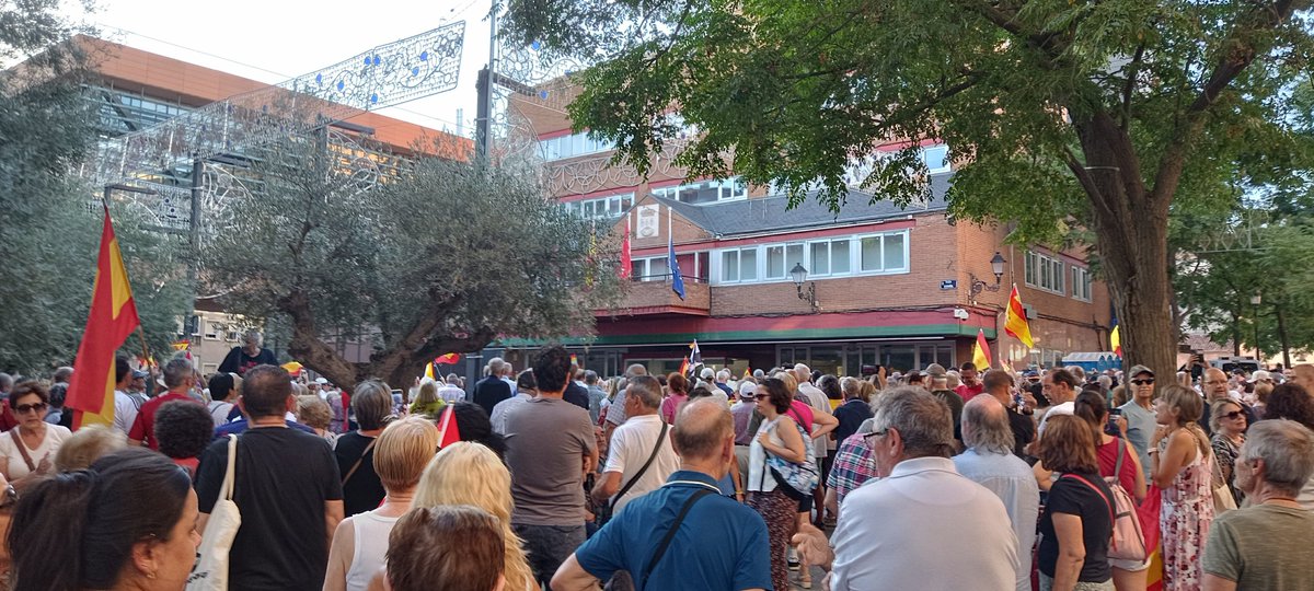 LuisMBaciero's tweet photo. #Alcorcón con #Ceuta https://t.co/eUNWGfGLyY