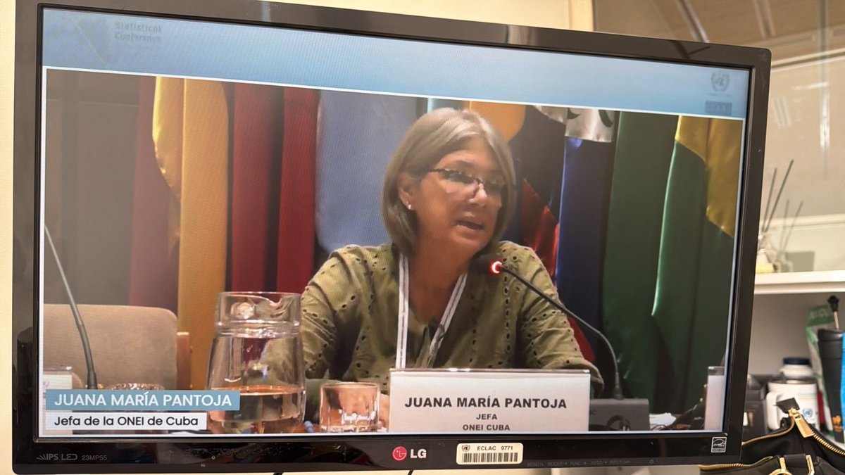 CubaONEI's tweet photo. #ONEI | 📢 En la Vigesimoquinta Reunión del Comité Ejecutivo de la CEA-CEPAL, la Jefa de la ONEI, Juana María Pantoja Hernández, subrayó que fortalecer las capacidades institucionales exige un marco normativo moderno, capacitación continua y procesos tecnológicos sostenibles. https://t.co/Ex3PiNaYHv