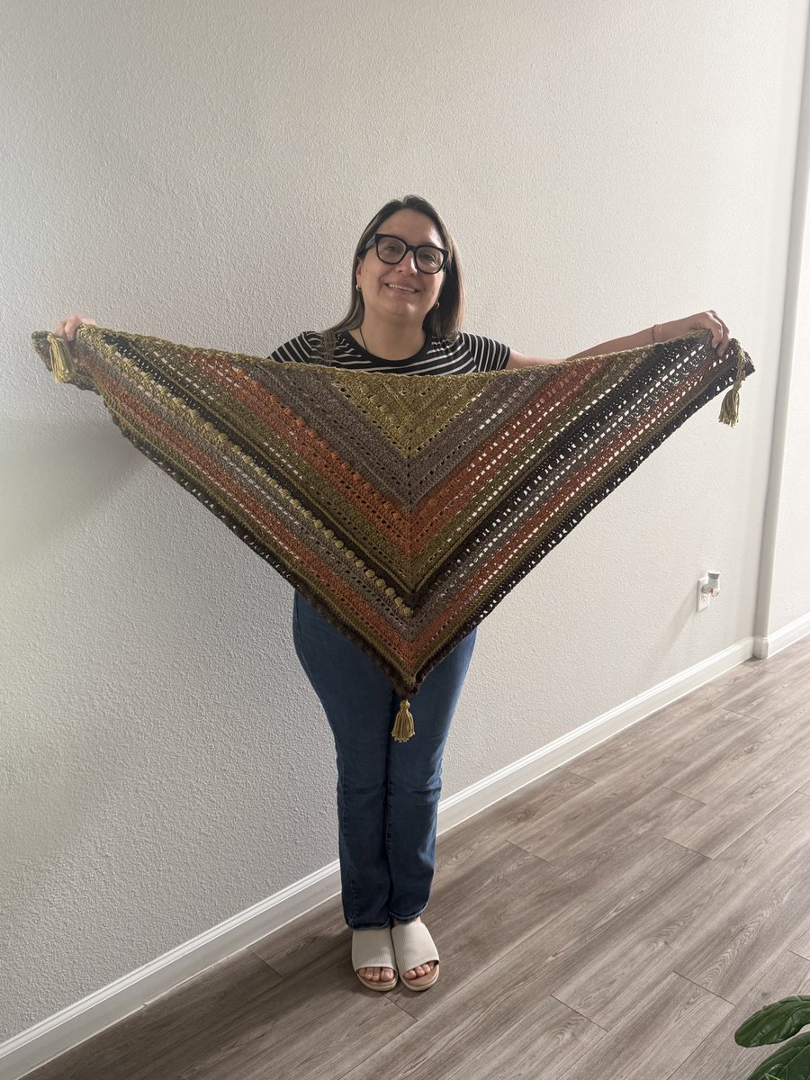 noreliam's tweet photo. Segundo chal para donar a pacientes con cáncer , Houston -Texas. Gracias a Dios por pertenecer a este maravilloso grupo que lleva a los hospitales ese abrigo de amor y sanacion🙏 #cancer #houston #shawl #donate https://t.co/39Z4WepjTM