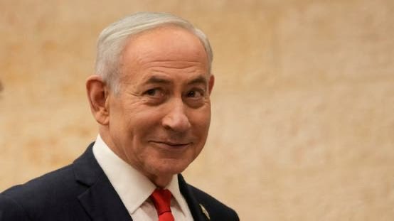 AljnwbAbn63210's tweet photo. قتل 120 الف فلسطيني سني وجوع اكثر من مليون سني وهجر الأف العوائل الفلسطينية السنية وحاصر غزة ،ولم يوجه له الاعلام السني الاتهامات ولم يقولو له انك ارهابـ..ـي وسبب دمار الشرق الاوسط!
بل انه استطاع ان يقنع مليار سني ان عدوهم الحقيقي هو ايران وفوق هذا كله هم من ساعدوه بكل نواياه !؟ https://t.co/zhHJ989W1e