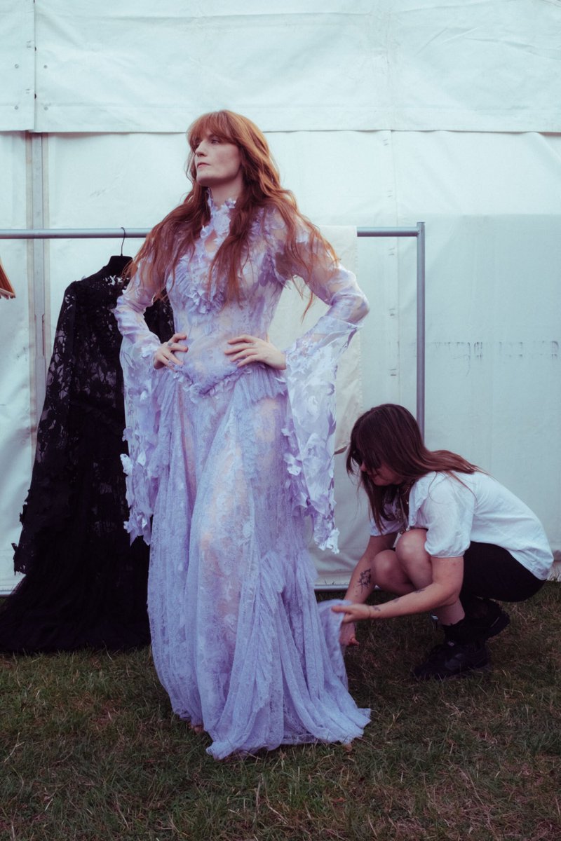 FATMFanClub's tweet photo. Florence Welch backstage before her Leeds and Reading Festival shows, styled in custom Alexander McQueen by @aldenejohnson .

Photos: Lillie Eiger

You can read the interview Aldene did with Wonderland Magazine here:

https://t.co/zDoxTDkFsL https://t.co/5JTbGTZrJL