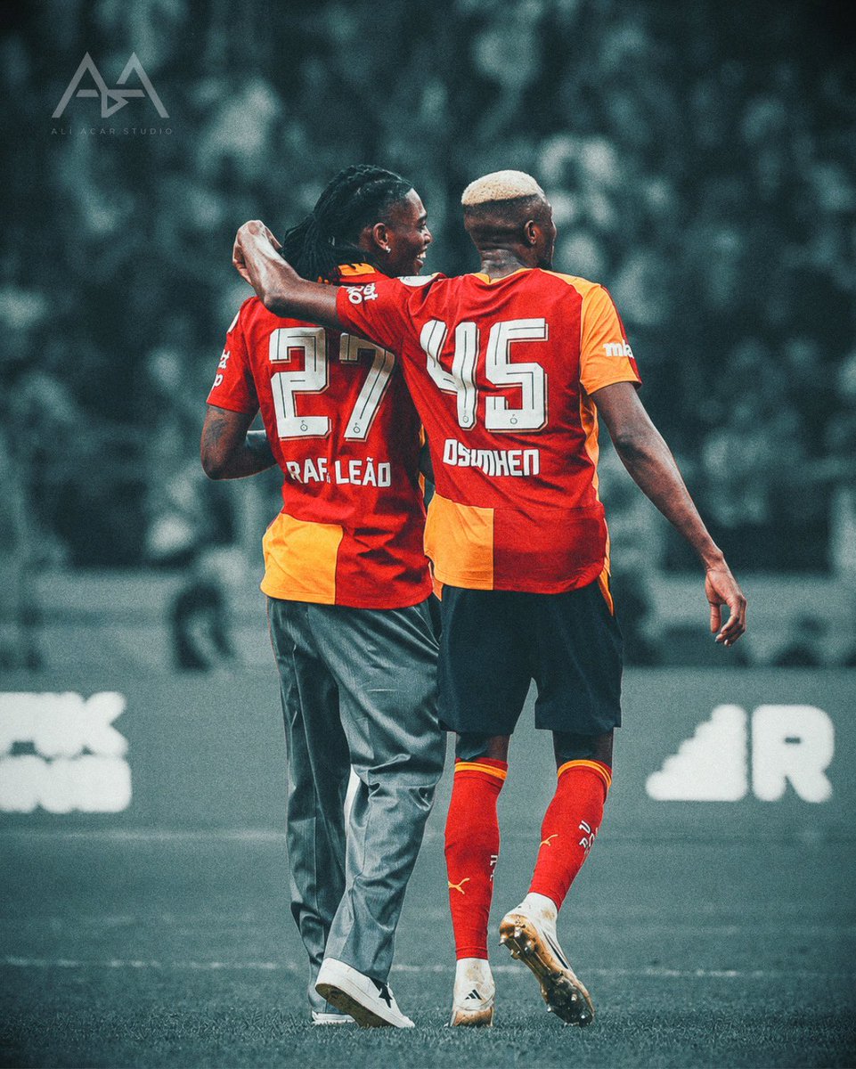 Mroz191's tweet photo. Bu ikilinin çok şey başaracağına inanıyorum.
-
OSİMHEN🟡-RAFAEL LEAO🔴 https://t.co/WKPJ61wfaf