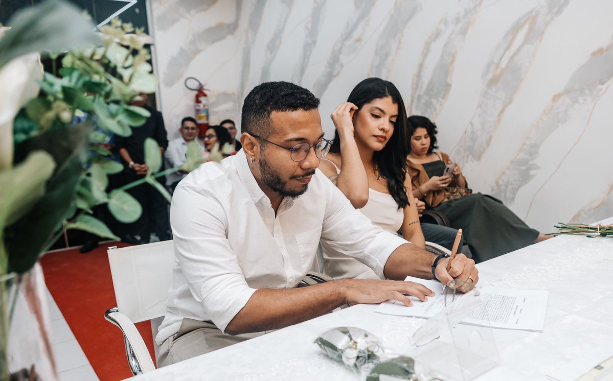 histericando's tweet photo. não supero as do meu casamento acho que servi mto principalmente nessa sozinha e a que tô observando meu marido passar o cu dele pro meu nome https://t.co/oBkdZkH6CH