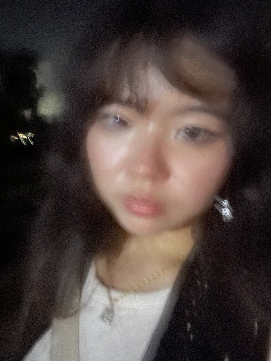 voidnothingsC's tweet photo. [QUEER FRIENDSHIP APPLICATION] 

Name              : ling 💛
Age                  : 22
Occupation    : bakmie connoisseur 
Zodiac             : cancer 
Height             : 160 (defo not 157)
Hobby             : baca, yapping
Fun fact          : entah knp jam subuh susah tdr https://t.co/zozQ4lv91O