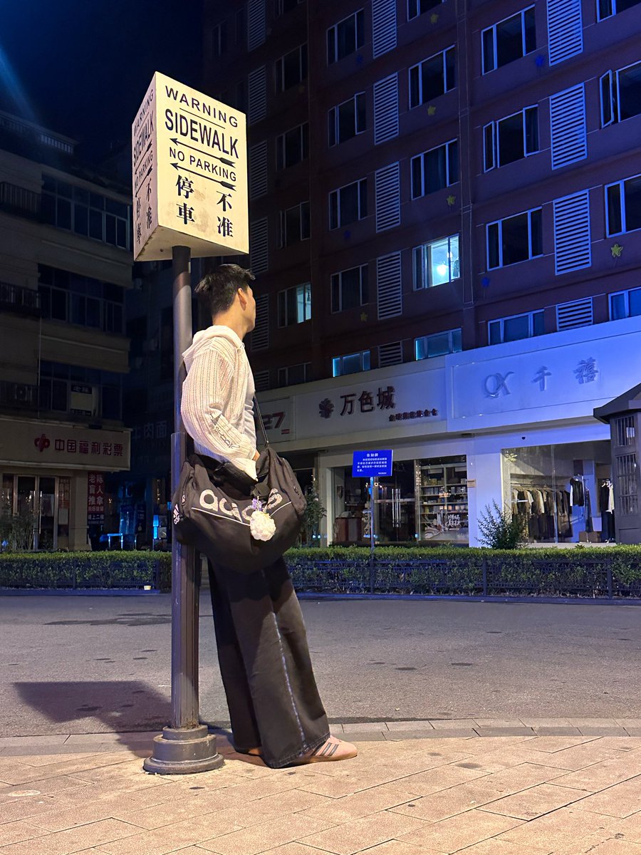 SDXsdxjjd's tweet photo. 义乌交友dd https://t.co/0dWyaIINfg
