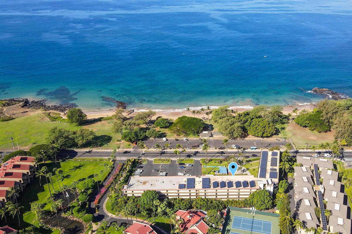 VacationMauiNet's tweet photo. Ocean Views, Big Lanai

Coffee, ocean views, and Kamaole III just across the street. 🌊

Book direct at https://t.co/RRtnttALHl for best rates.

#Maui #Kihei #MauiVacation https://t.co/W7DOSMcWBK
