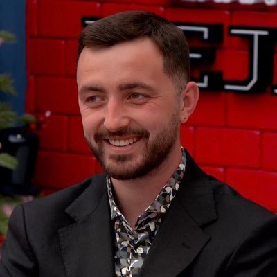 Ziooo95's tweet photo. Ngushëllime familjes Krasniqi per vdekjen e ish banorit te #bbvipks Laurent Krasniqi 😭😭😭 https://t.co/ayEvaVPPRX