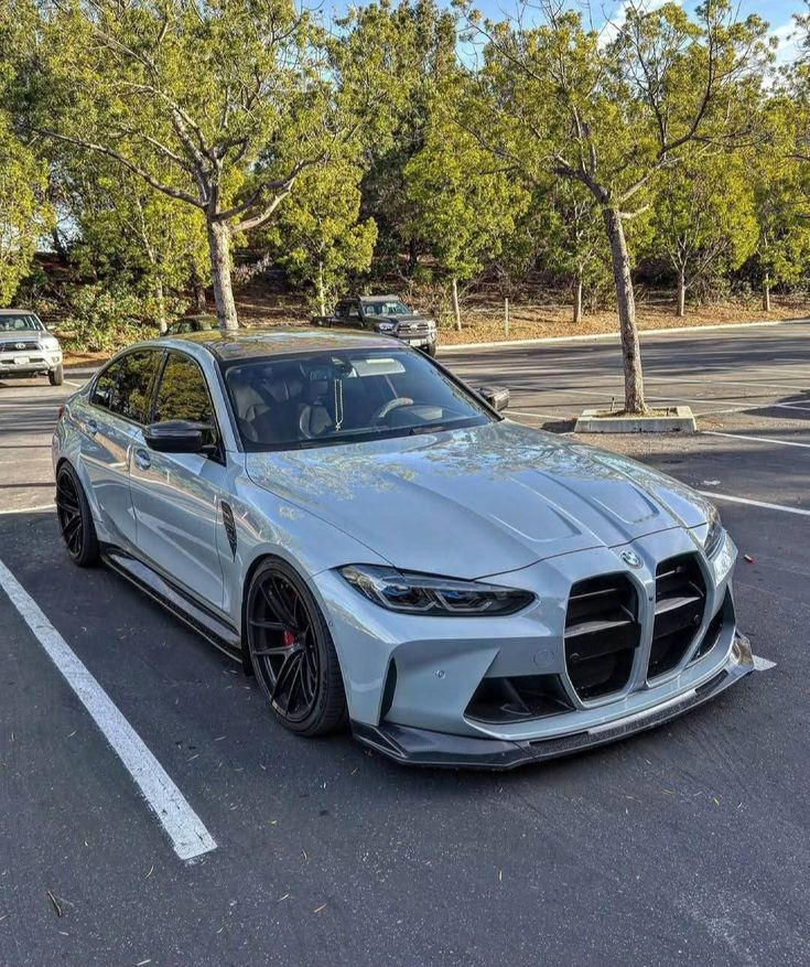 mcharrette98's tweet photo. Parked up, but still ready to devour the nearest canyon road. 😈 https://t.co/21ZycmHrtZ