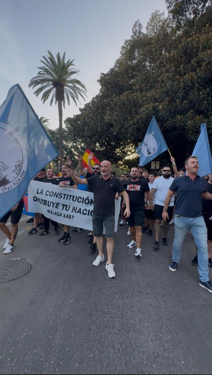 asocmalaga1487's tweet photo. Frente al abandono de las instituciones, defenderemos la nación. 

Ceuta fue, es y será española. https://t.co/h14DxSezHA