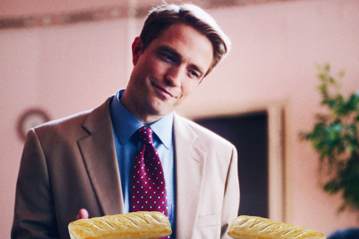 DiscussingGregg's tweet photo. Robert Pattinson says he learned how to make a Greggs sausage roll by breaking into Greggs Factories.

“I’m wandering around the factory saying outloud what I'm seeing &amp; people are incredibly confused with what’s going on.”

(Source: Greggs) https://t.co/YNEBACN2fq